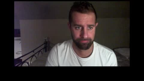 djay15013 online show from November 20, 5:10 pm