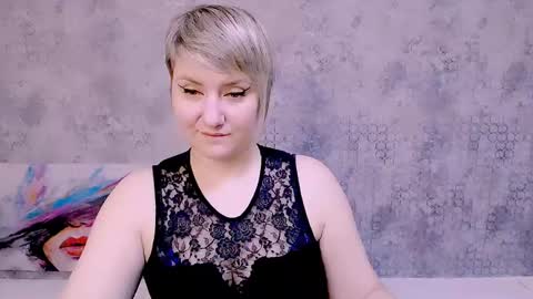 djullia online show from March 6, 7:03 am