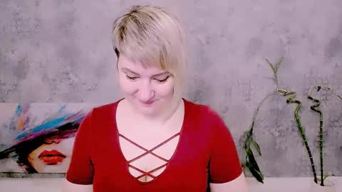 djullia online show from March 16, 7:01 am