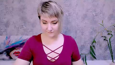 djullia online show from November 1, 8:35 am