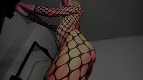 Ludika Santiago online show from February 7, 10:30 pm