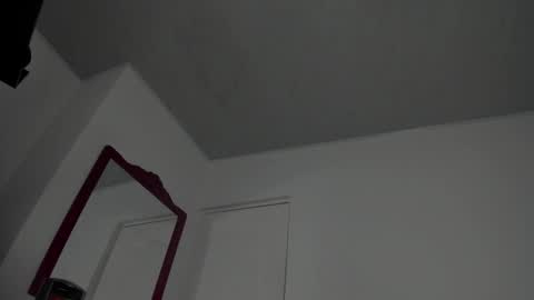 Ludika Santiago online show from December 28, 2:33 am