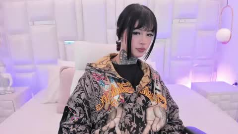 doll  bella online show from April 17, 1:13 pm