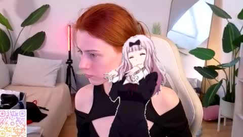 Your doll Lesli online show from November 9, 10:08 am