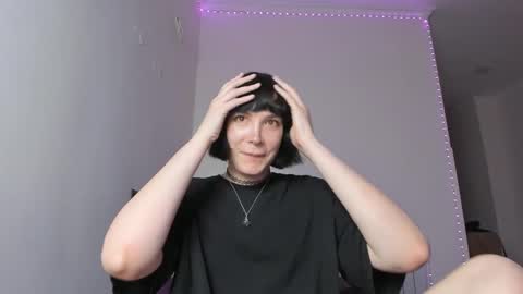 Kira online show from March 4, 8:38 pm