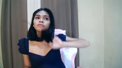 dolly_angel2 online show from January 7, 3:44 pm