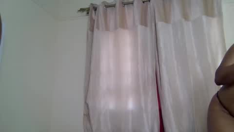 Snapshot of dolly_dally1 chatting on September 27, 11:08 am Dolly online show from September 27, 11:08 am