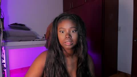 Snapshot of dolly_paige chatting on September 26, 10:34 am emily -- online show from September 26, 10:34 am