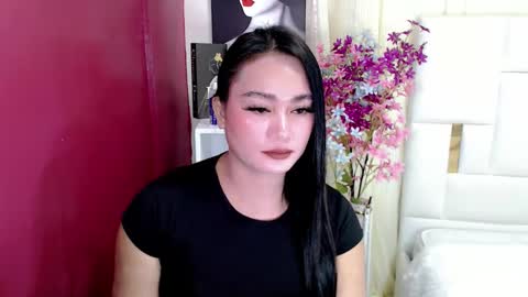 YUMEE online show from February 13, 8:28 am