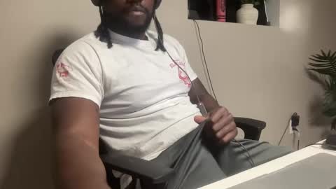 Snapshot of dolo1645 chatting on September 22, 9:19 pm Dolo online show from September 22, 9:19 pm