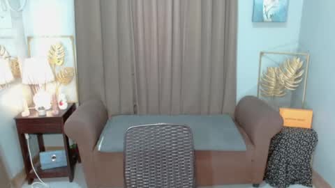 dom_savannatsx online show from December 4, 8:23 pm