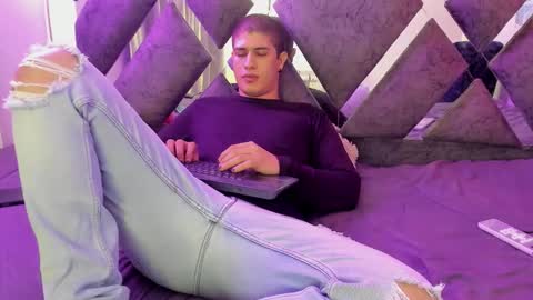 DOMI online show from March 16, 5:32 am