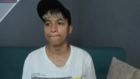 Snapshot of dominick_joness chatting on March 3, 6:46 pm Dominick  online show from March 3, 6:46 pm