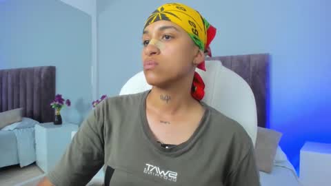 Snapshot of dominick_joness chatting on February 12, 11:51 pm Dominick  online show from February 12, 11:51 pm