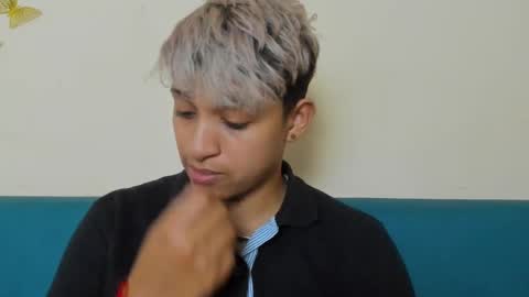 Snapshot of dominick_joness chatting on September 16, 12:23 am Dominick  online show from September 16, 12:23 am