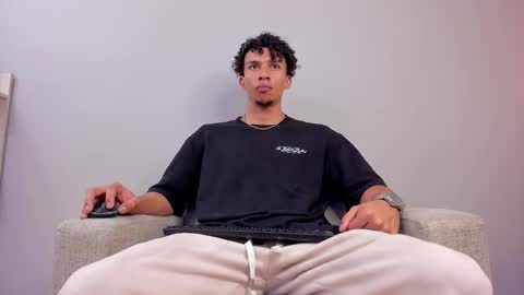 Snapshot of dominick_star chatting on September 9, 3:50 am Dominick Star online show from September 9, 3:50 am