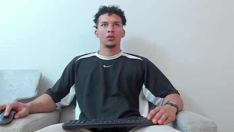 Snapshot of dominick_star chatting on March 7, 4:23 am Dominick Star online show from March 7, 4:23 am