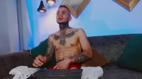 Dominic online show from March 29, 12:45 am