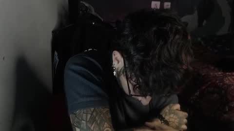 dominus_kane online show from November 2, 1:38 am