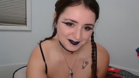 Kandy online show from December 7, 4:48 am