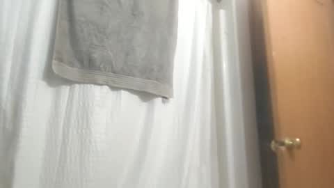 donaldblades04 online show from March 28, 6:31 pm