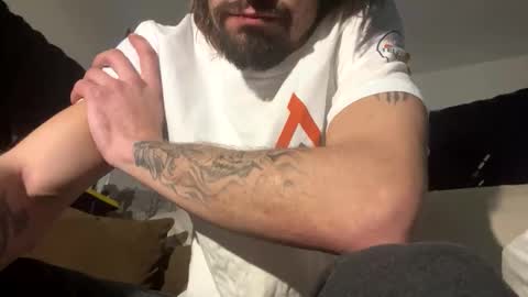 dongking7 online show from March 9, 8:19 am