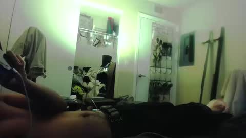 Snapshot of donlopez18 chatting on October 12, 9:16 pm donlopez18 online show from October 12, 9:16 pm