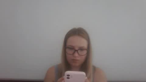 donnahawkins online show from February 17, 4:22 am