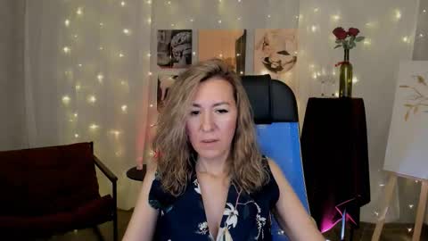 Donna online show from December 18, 4:35 pm