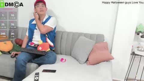 Mike and Jack online show from October 31, 2:28 pm