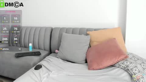 Mike and Jack online show from February 10, 6:24 pm