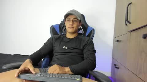 dorman_boy online show from November 16, 4:03 am