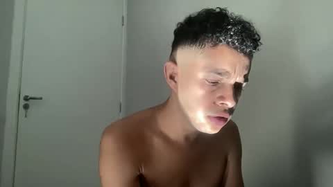 dotadinha online show from March 20, 1:38 pm