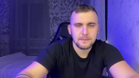 douglas_666 online show from October 23, 7:15 pm