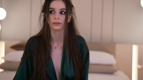    .         . online show from December 21, 8:10 am