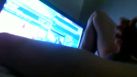 downwiththethickness81 online show from October 9, 11:32 pm