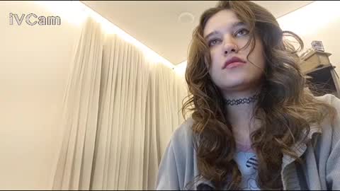 draculina69 online show from August 10, 5:56 am