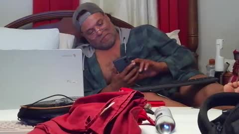 dragomoon70 online show from April 2, 3:14 am