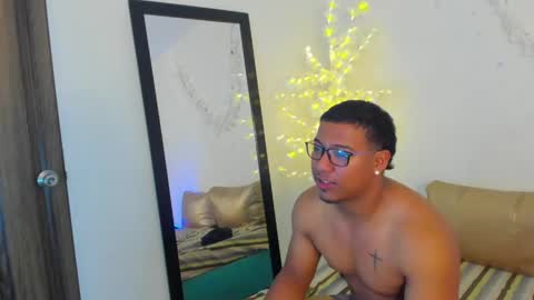 drake_jhons online show from May 4, 4:13 pm
