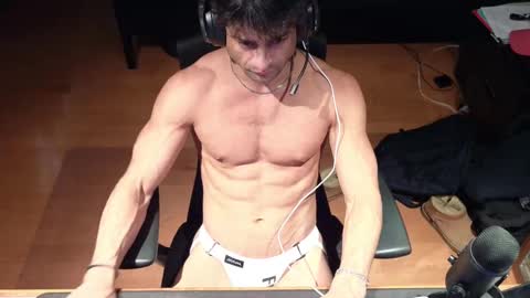 drakeoc online show from December 18, 7:36 am