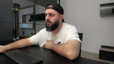 DravenPeak online show from November 23, 1:31 pm