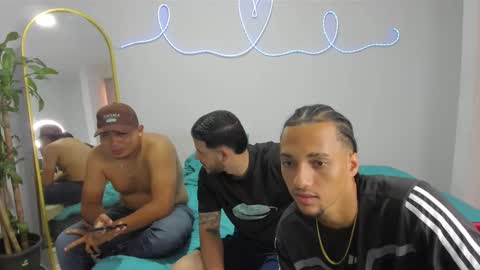 dreack_77 online show from January 6, 10:03 pm