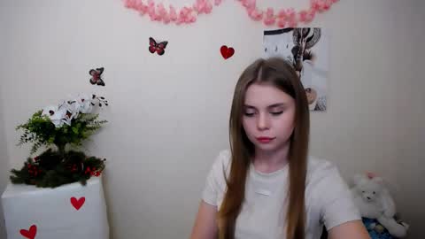 Mari online show from March 25, 8:10 am