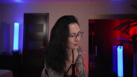 Sarah online show from March 28, 11:06 pm