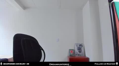 Your lord. - ONLINE  1500 Pm to 2100 Pm - New York Hour online show from January 31, 10:07 pm