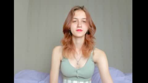 dreamy_pollyyy online show from October 1, 3:27 am
