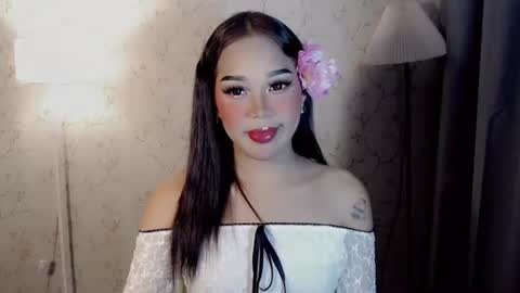 Snapshot of dreyanajones chatting on October 23, 2:35 am Dreyana online show from October 23, 2:35 am