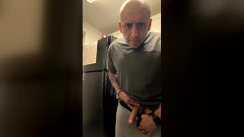 drifter213371497 online show from April 27, 12:14 pm