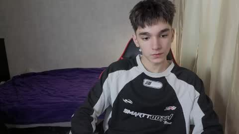 Mark online show from April 25, 11:01 am