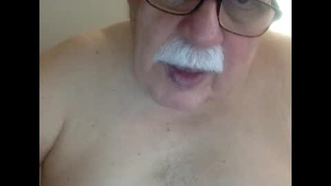 drnick069 online show from November 6, 4:43 pm